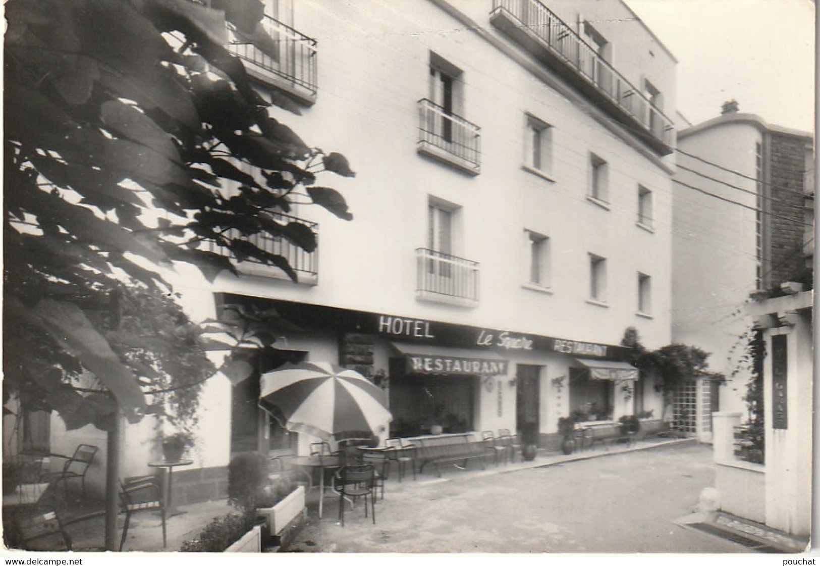 GU Nw -(65) CAPVERN LES BAINS -  HOTEL RESTAURANT " LE SQUARE " - PROPRIETAIRE A . ABADIE - 2 SCANS - Autres & Non Classés