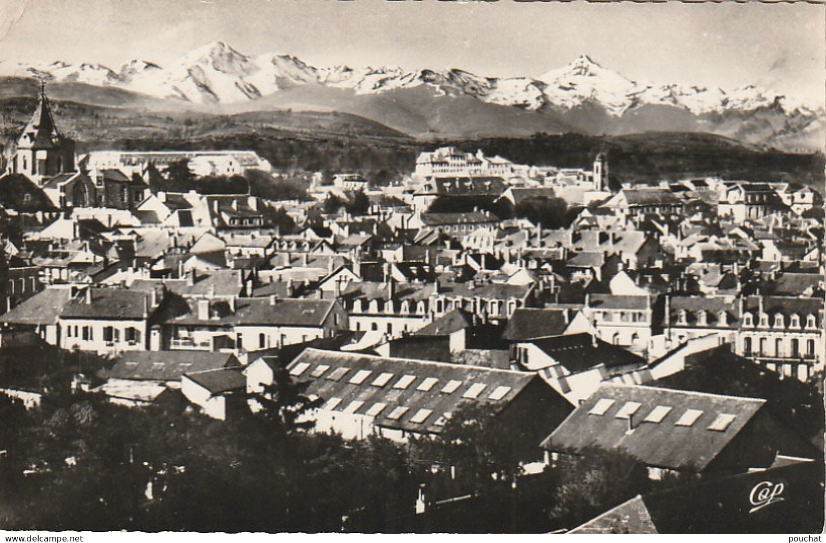 GU Nw  -(65) TARBES -  VUE GENERALE  -2 SCANS - Tarbes