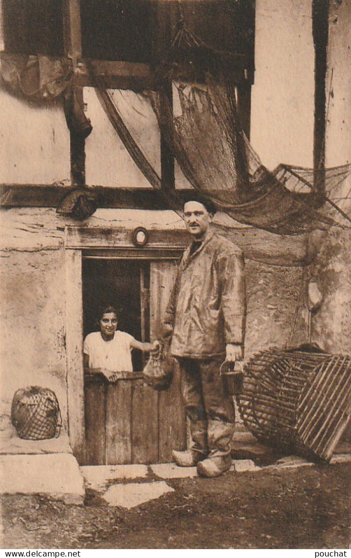 GU Nw -(64) AU PAYS BASQUE  -  PECHEURS DE LANGOUSTES  - FILET ET NASSE - M. DELBOY , BORDEAUX - 2 SCANS - Fishing