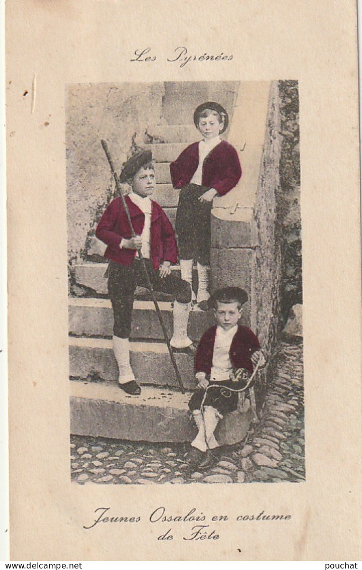 GU Nw -(64) LES PYRENEES  -  JEUNES OSSALOIS EN COSTUME DE FETE - CARTE COLORISEE  - 2 SCANS - Personnages