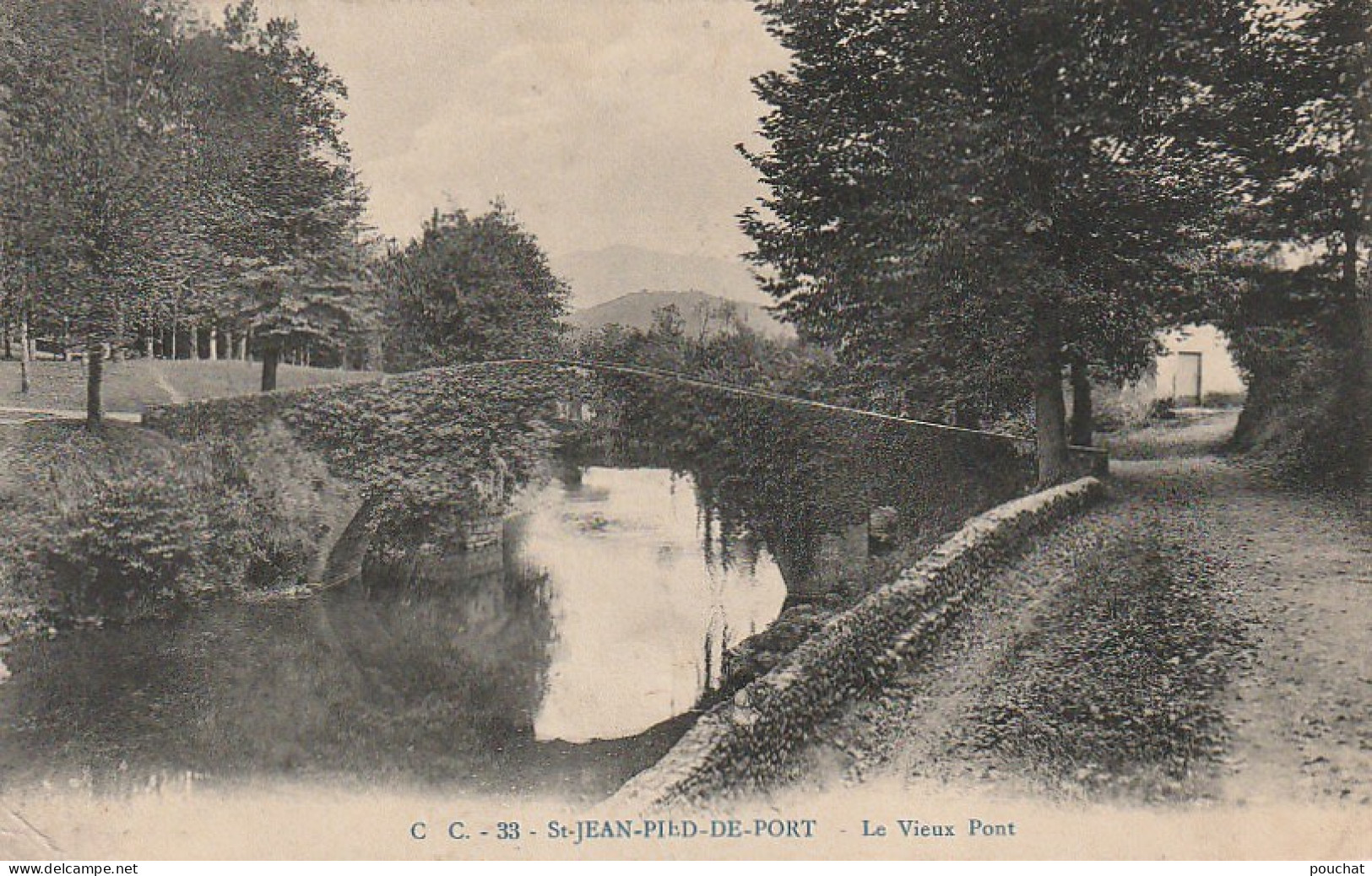 GU Nw -(64) ST JEAN PIED DE PORT  -  LE VIEUX PONT   -  2 SCANS - Saint Jean Pied De Port