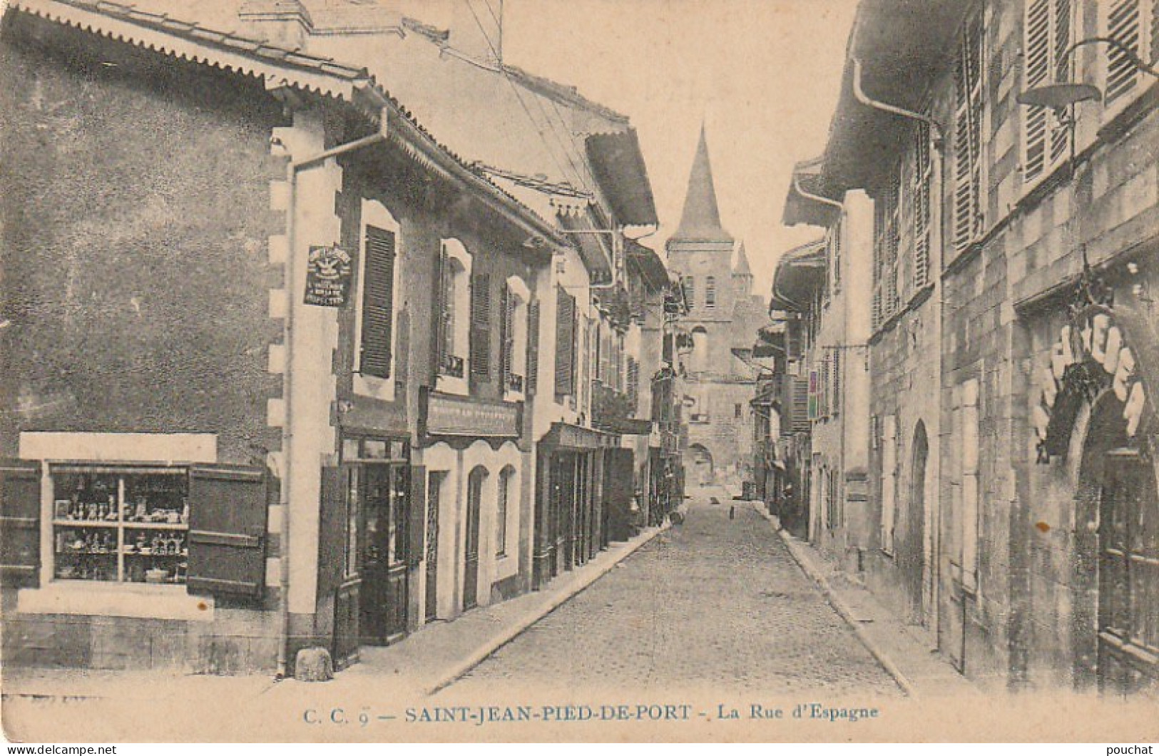 GU Nw -(64) SAINT JEAN PIED DE PORT  - LA RUE D'ESPAGNE  -  2 SCANS - Saint Jean Pied De Port