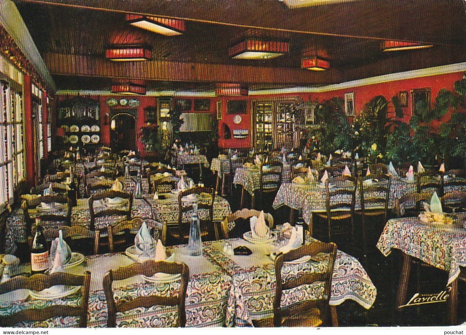 GU 21 -(64) SOCOA - RESTAURANT " CHEZ MARGOT " DU PORT DE SOCOA - SALLE A MANGER  - CARTE   COULEURS  - 2 SCANS - Autres & Non Classés