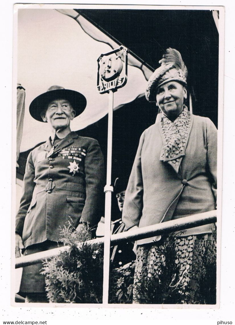 SCOUT-67    WORLD JAMBOREE 1937 - Queen Of The Netherlands And Baden Pawell ( NR. 178 ) - Movimiento Scout