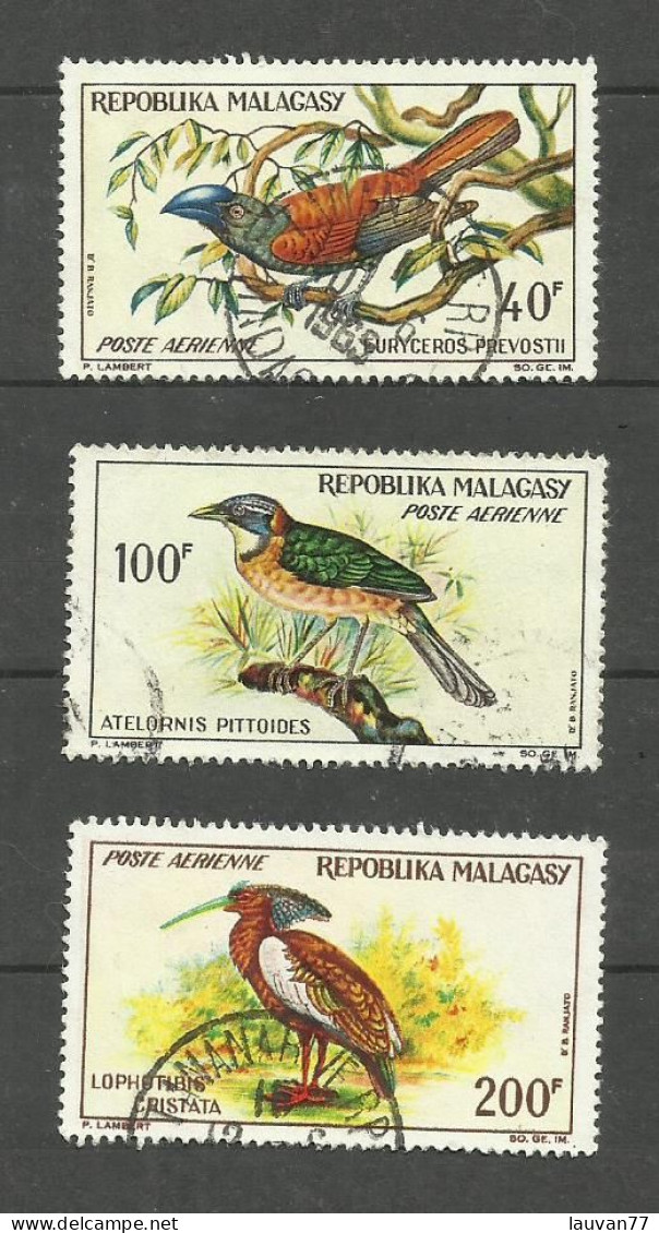 MADAGASCAR POSTE AERIENNE N°89 à 91 Cote 5.50€ - Madagascar (1960-...)