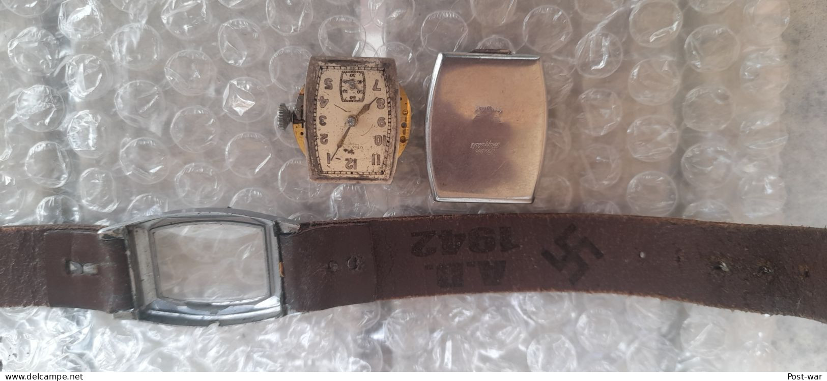 Ww2 Old German Wrist Watch, Not Correct. Souvenir. Paypal Only - 1939-45