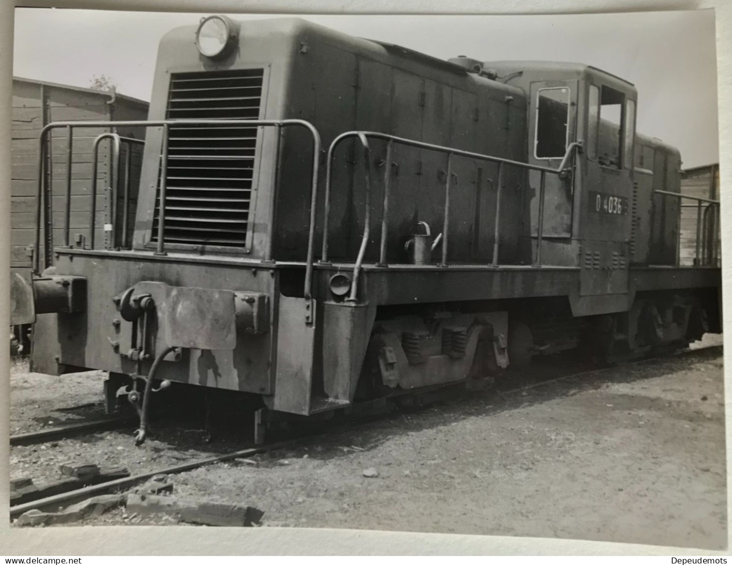 Photo Ancienne - Snapshot - Train - Locomotive - ARÈS - Gironde - Ferroviaire - Chemin De Fer - Eisenbahnen