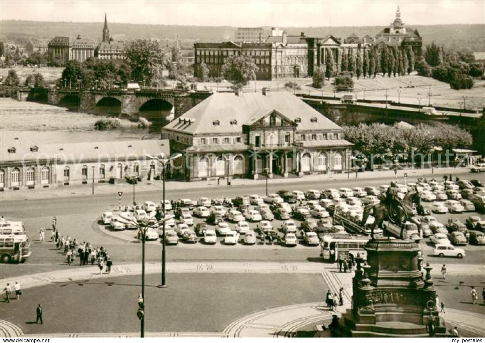 73779044 Dresden Elbe HOG Italienisches Doerfchen  - Dresden