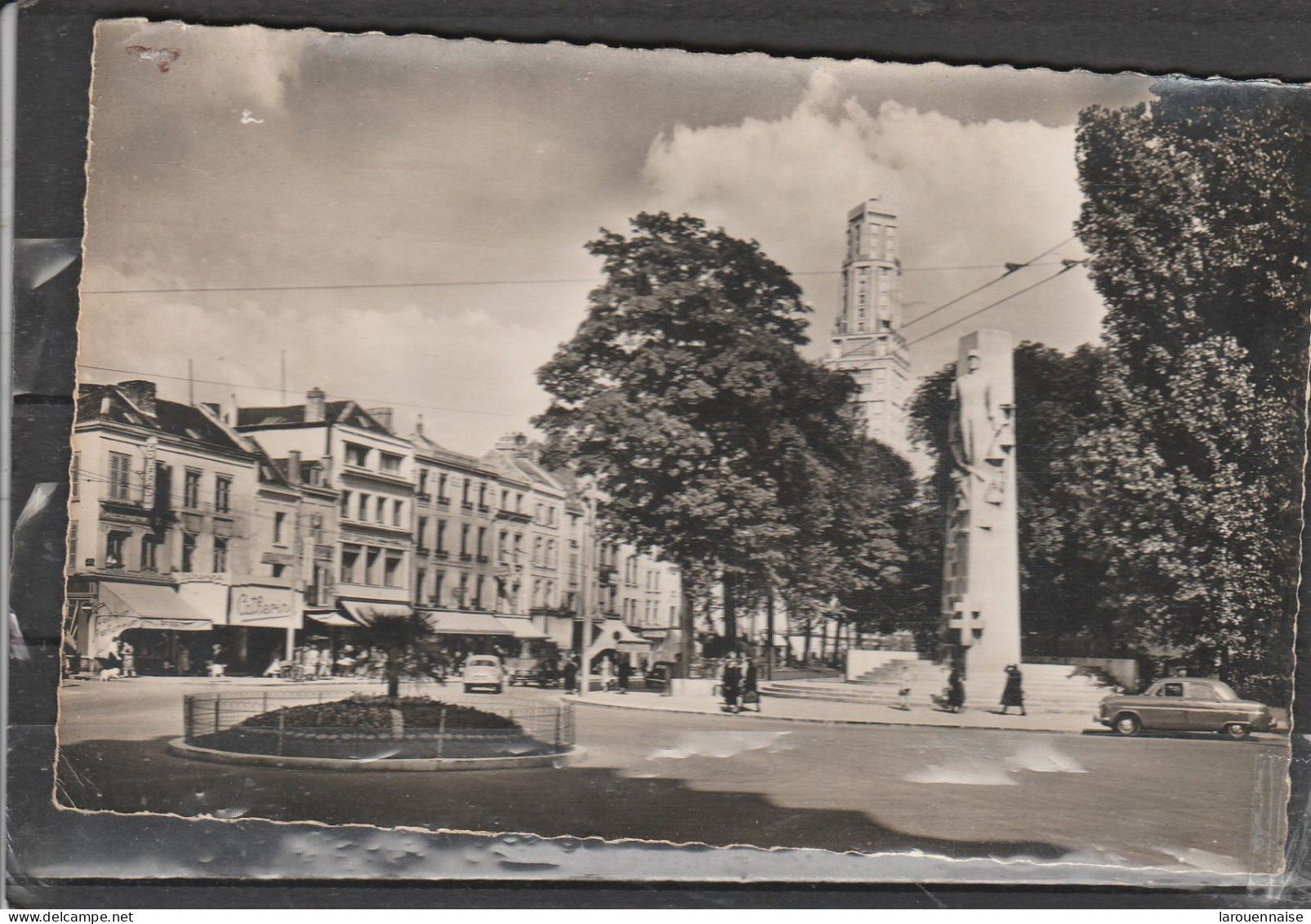 80 - AMIENS - Place René Goblet - Amiens