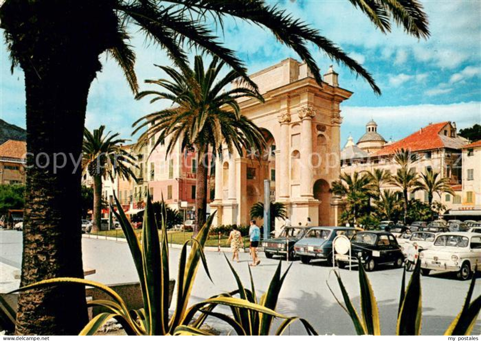 73778803 Finale Ligure IT Piazza Vittorio Emanuele II E Arco Margherita Di Spagn - Otros & Sin Clasificación