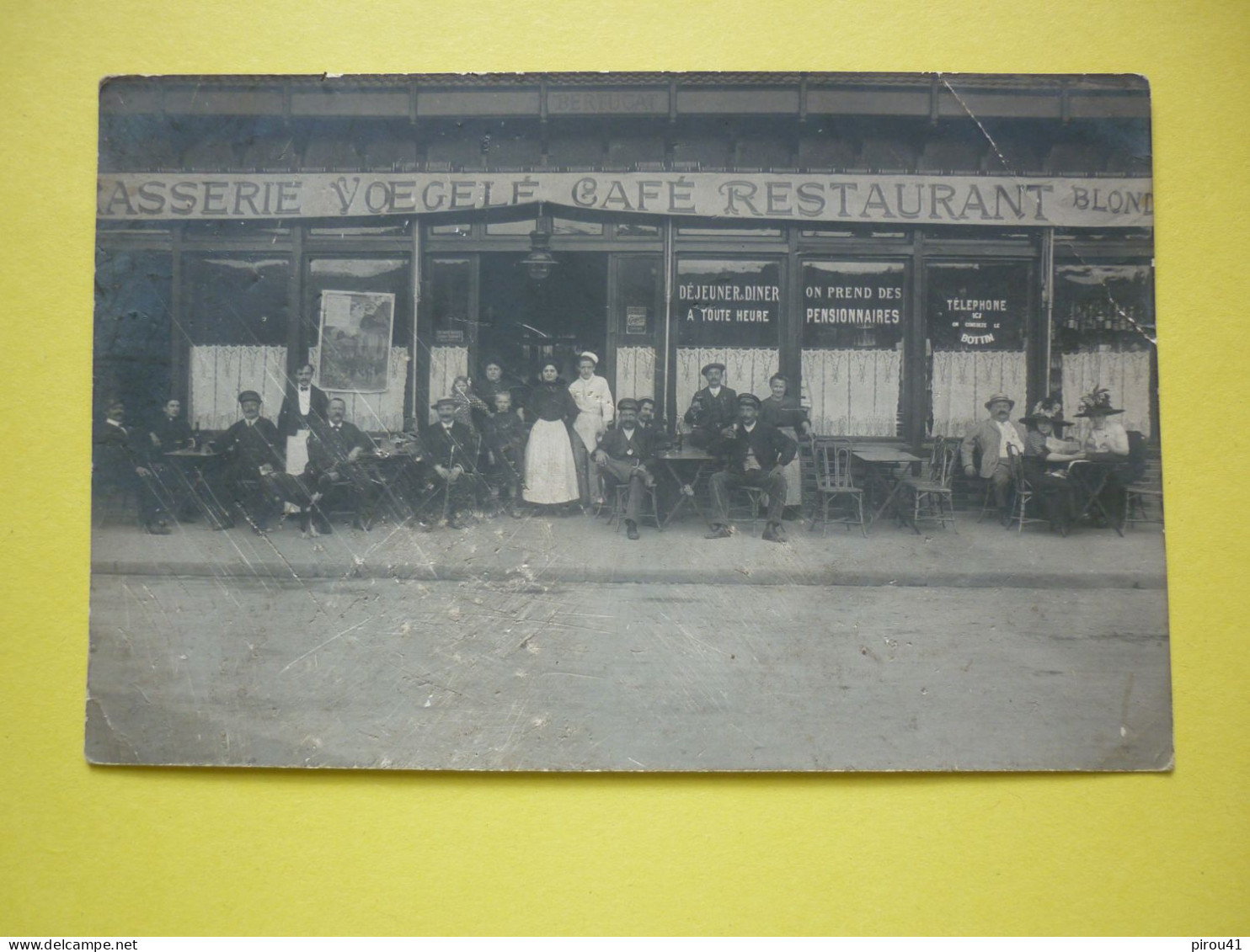 RARE CARTE PHOTO BRASSERIE VOEGELE CAFE RESTAURANT  ALSACE LORRAINE PLI HAUT DROIT SALISSURES - Cafés