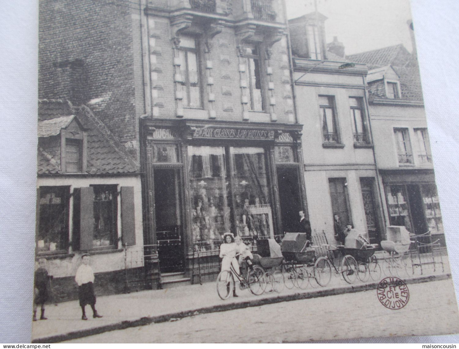 CARTE POSTALE ANCIENNE CALAIS DEVANTURE MAGASIN AUX CLASSES LABORIEUSES BOULEVARD GAMBETTA NANNINCK ANIMATION SNAPSHOT - Calais