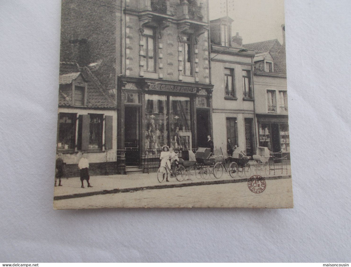 CARTE POSTALE ANCIENNE CALAIS DEVANTURE MAGASIN AUX CLASSES LABORIEUSES BOULEVARD GAMBETTA NANNINCK ANIMATION SNAPSHOT - Calais