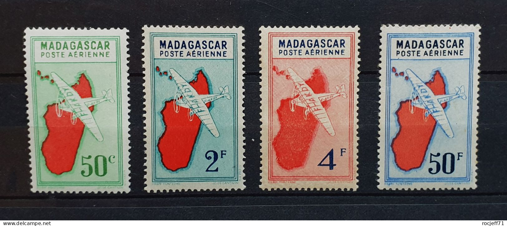 04 - 24 - Madagascar - Poste Aérienne N°25 - 29 - 31 - 40 * - MH - Posta Aerea