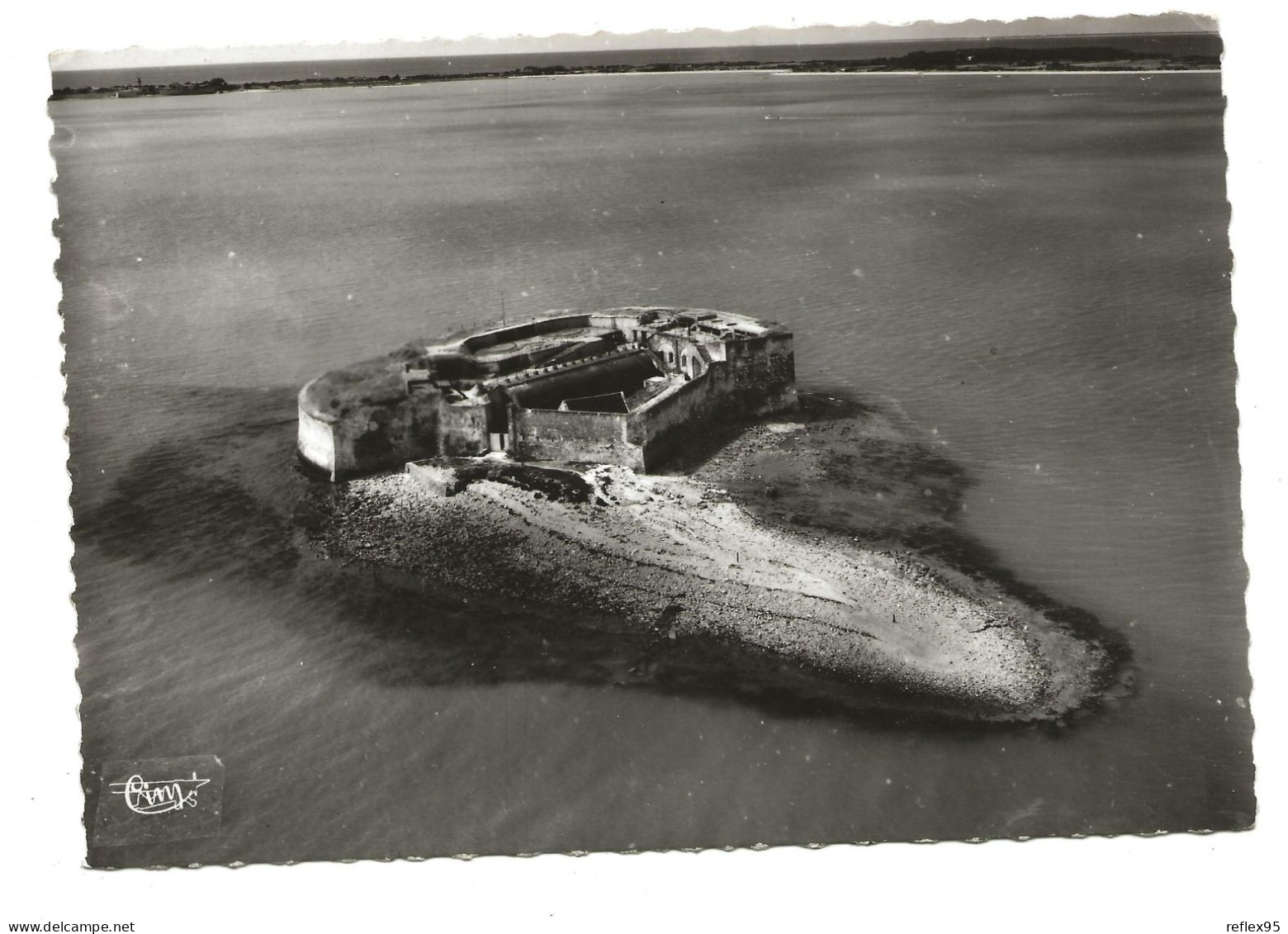 FOURAS - Fort Enet - Au Fond L'Ile D'Aix - Vue Aérienne - Fouras-les-Bains