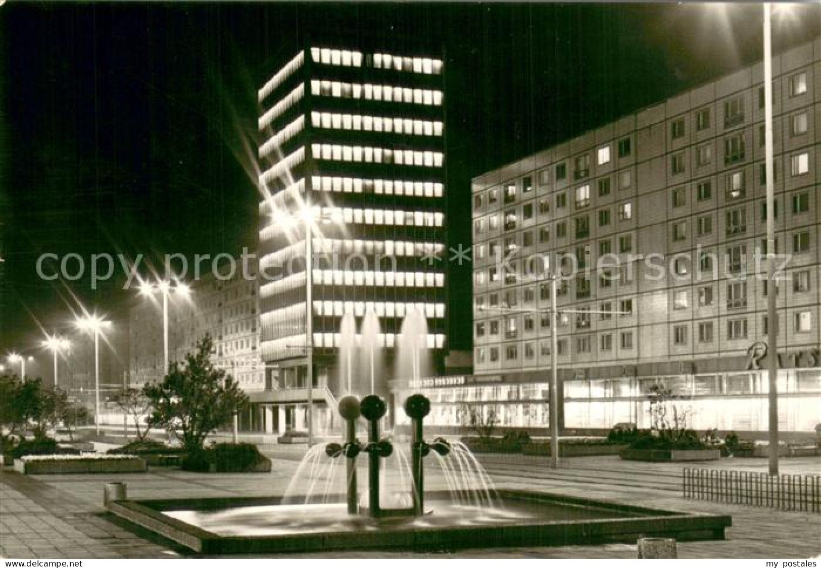 73753614 Magdeburg Karl Marx Strasse Mit Haus Der Lehrer Magdeburg - Maagdenburg