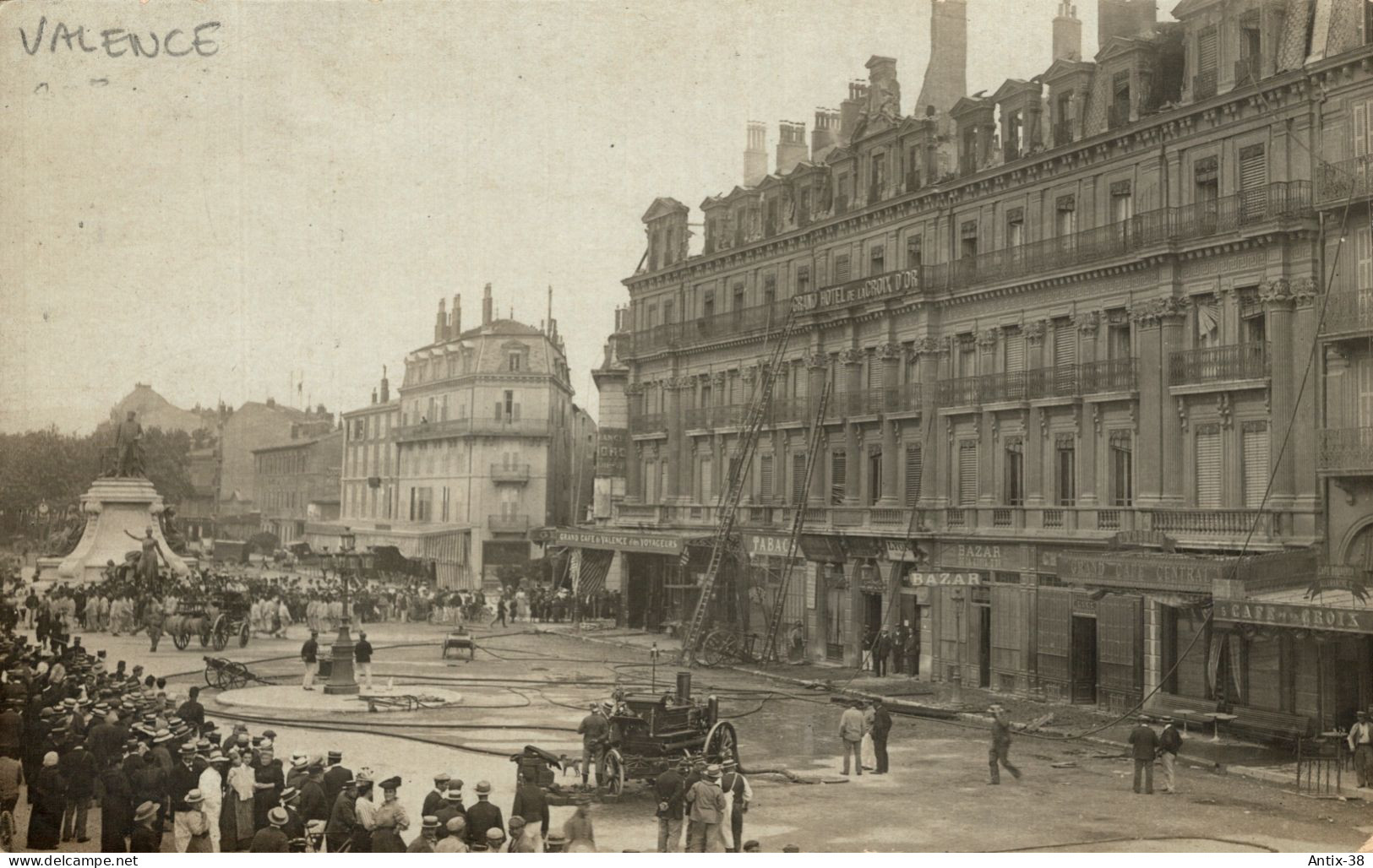 N76 - 26 - VALENCE - Drôme - Carte Photo - L'incendie Au Grand Hôtel De La Croix D'Or - Place De La République - Valence