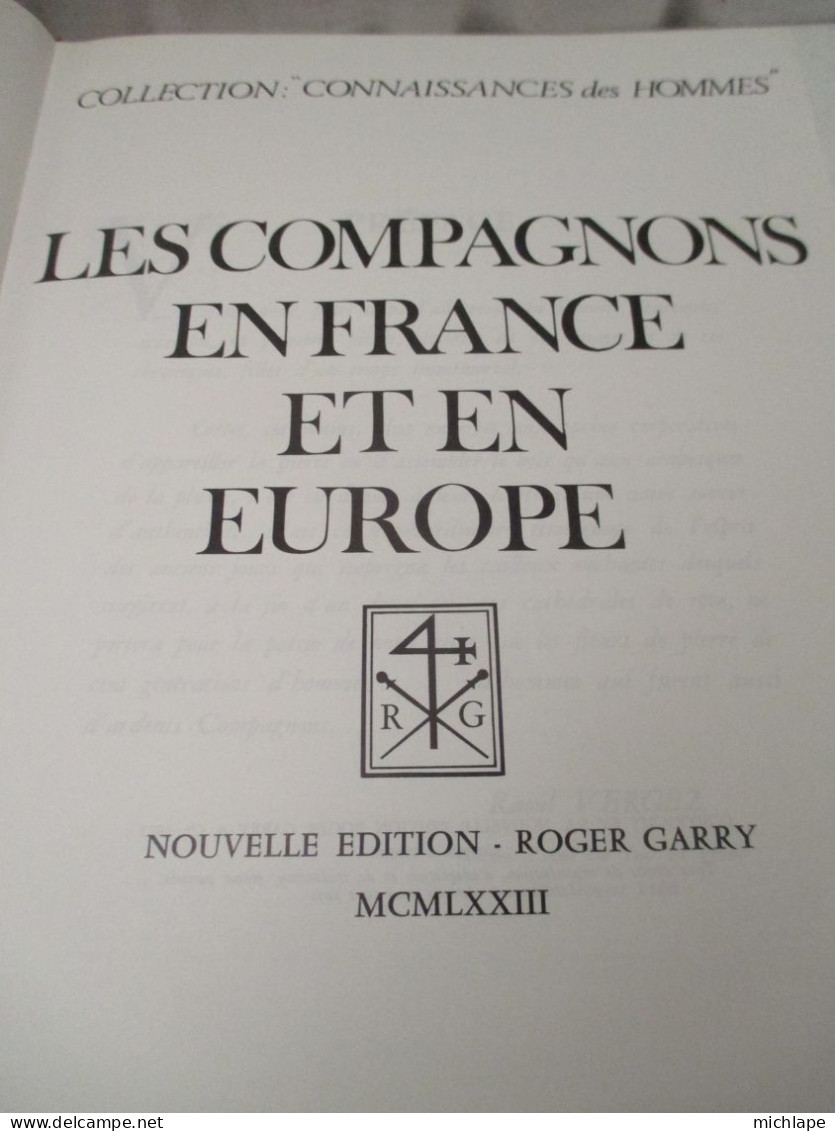 Livre - Les Compagnons En Françe - 372 Pages - Comme Neuf - Poids 1 Kg 700 - Arte Popolare