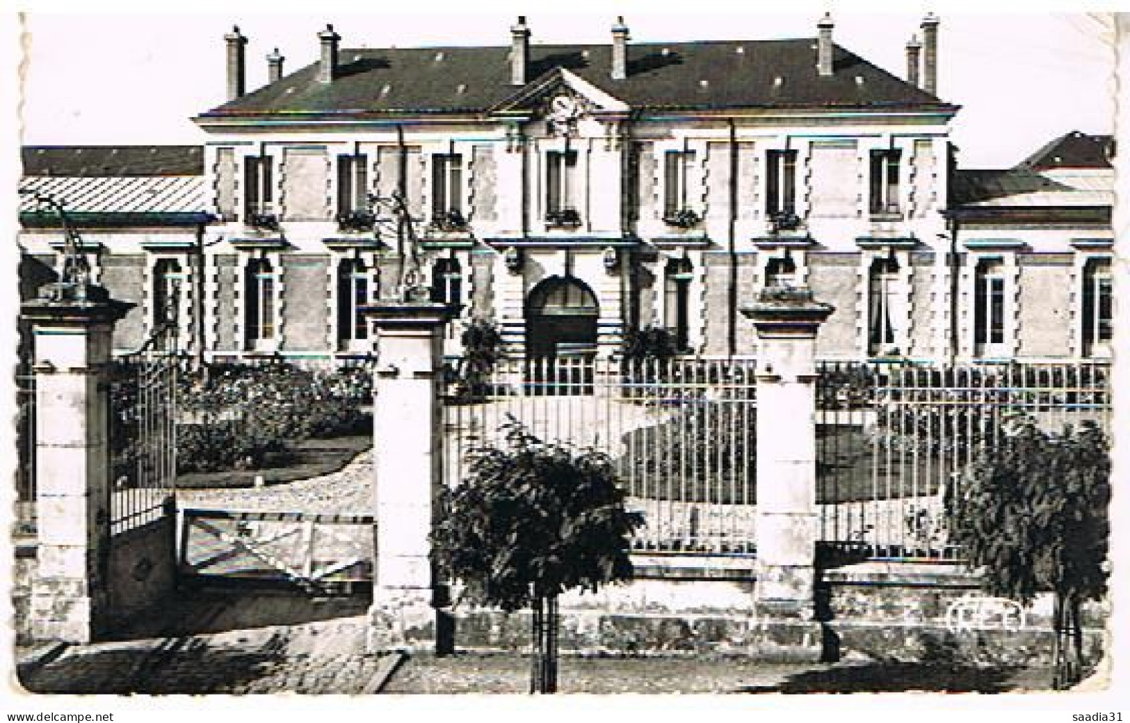 36  CHATEAUROUX L HOPITAL  9X14 - Chateauroux