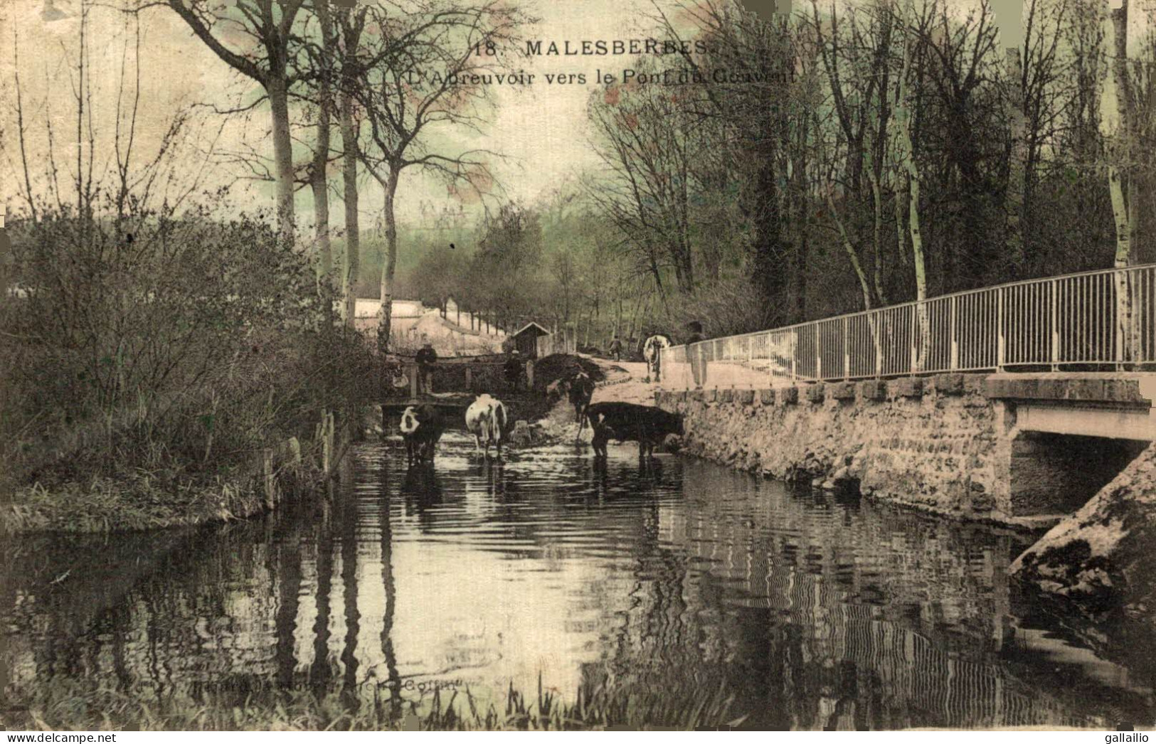 MALESHERBES L'ABREUVOIR VERS LE PONT DU COUVENT - Malesherbes