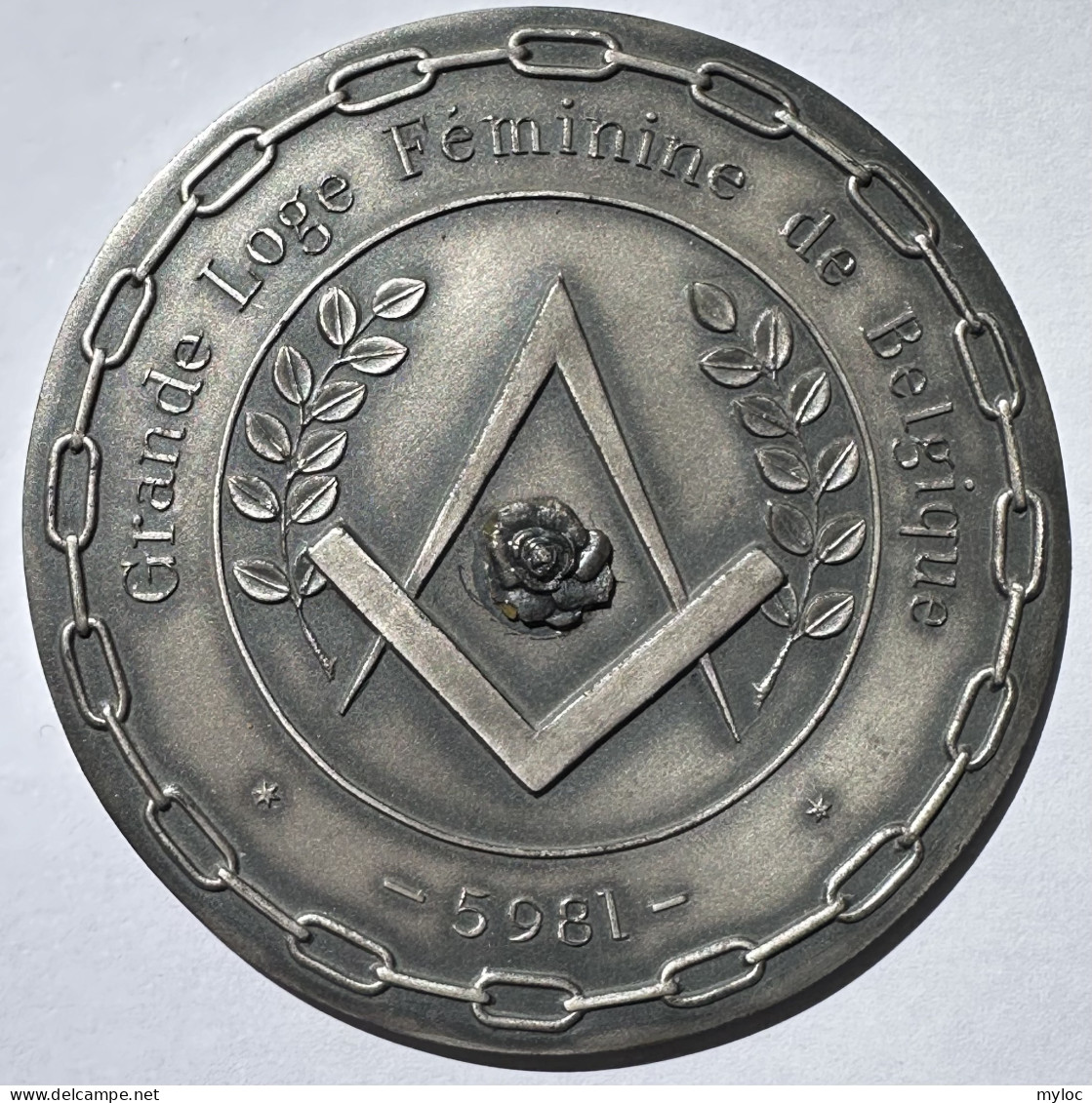 Franc-Maçonnerie. Médaille. Grande Loge Féminine De Belgique. Souvenir De La Création De L'Obédience 17/10/1981.  - Firma's