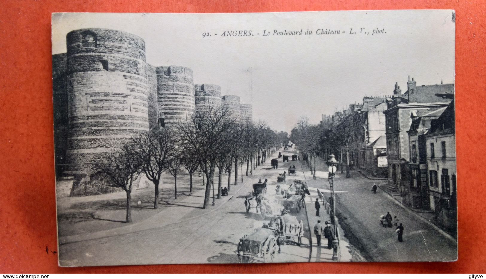 CPA (49) Angers. Le Boulevard Du Château.  Animation  (7A.n°225) - Angers