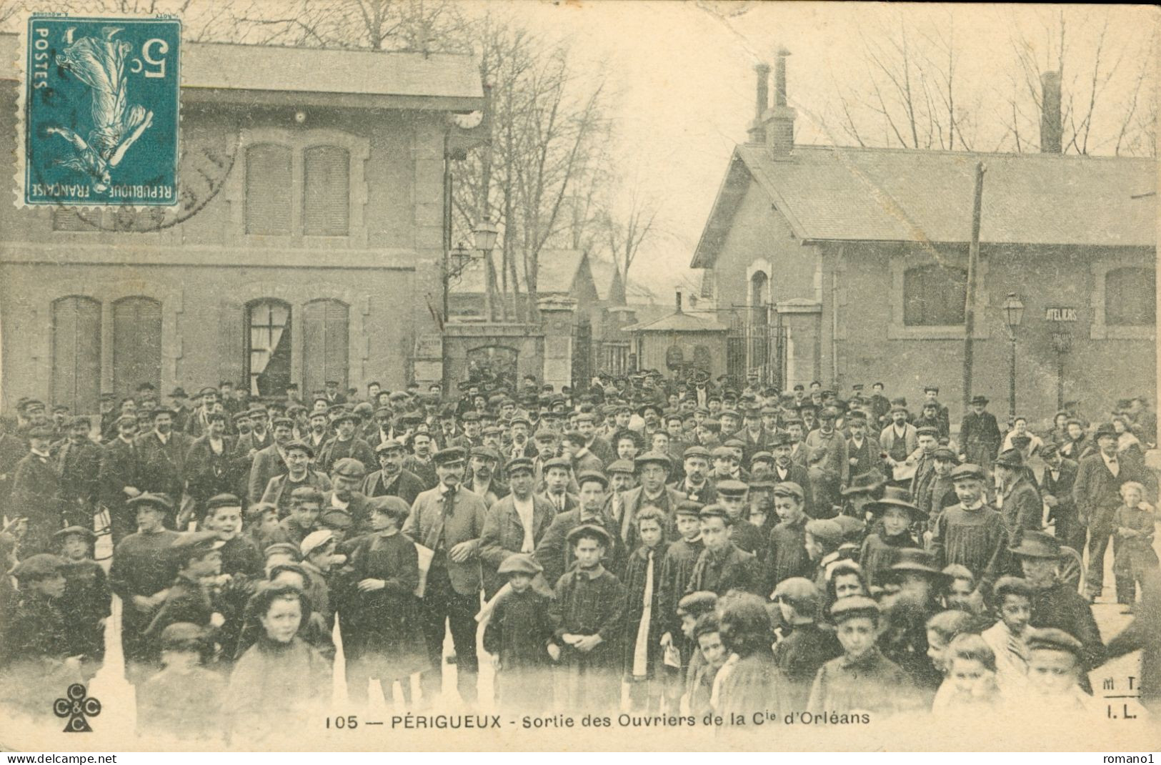 24)   PERIGUEUX  -   Sortie Des Ouvriers De La Compagnie D' Orléans - Périgueux