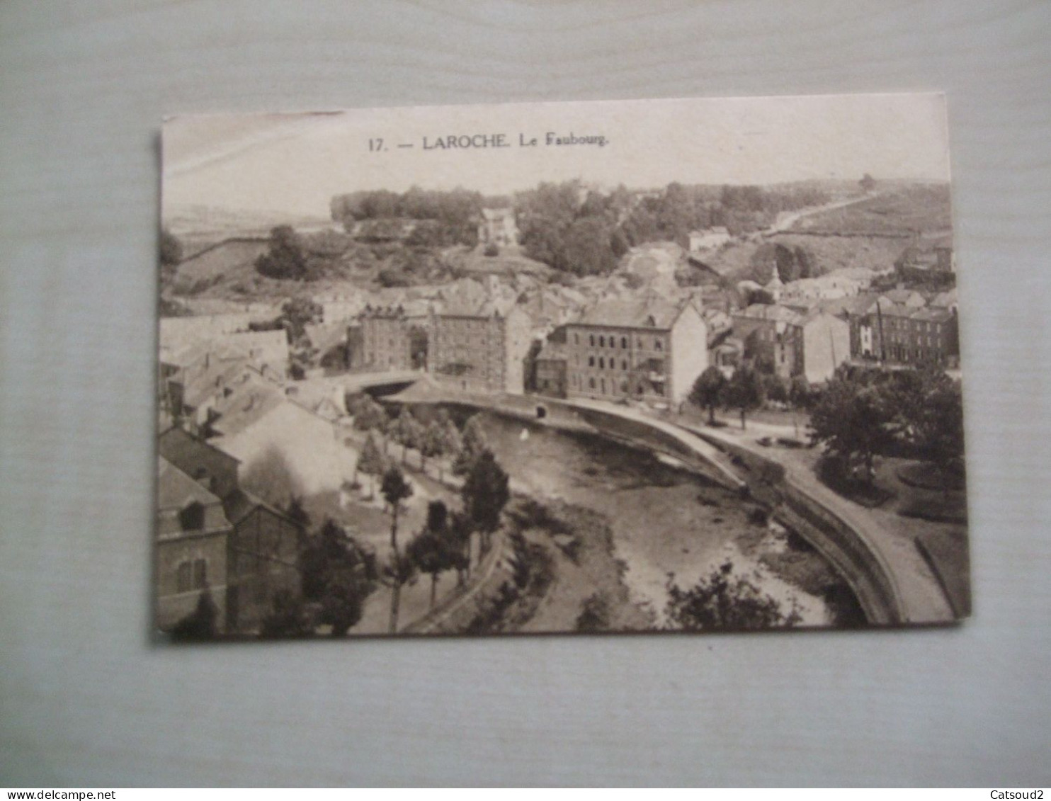 Carte Postale Ancienne LAROCHE Le Faubourg - La-Roche-en-Ardenne