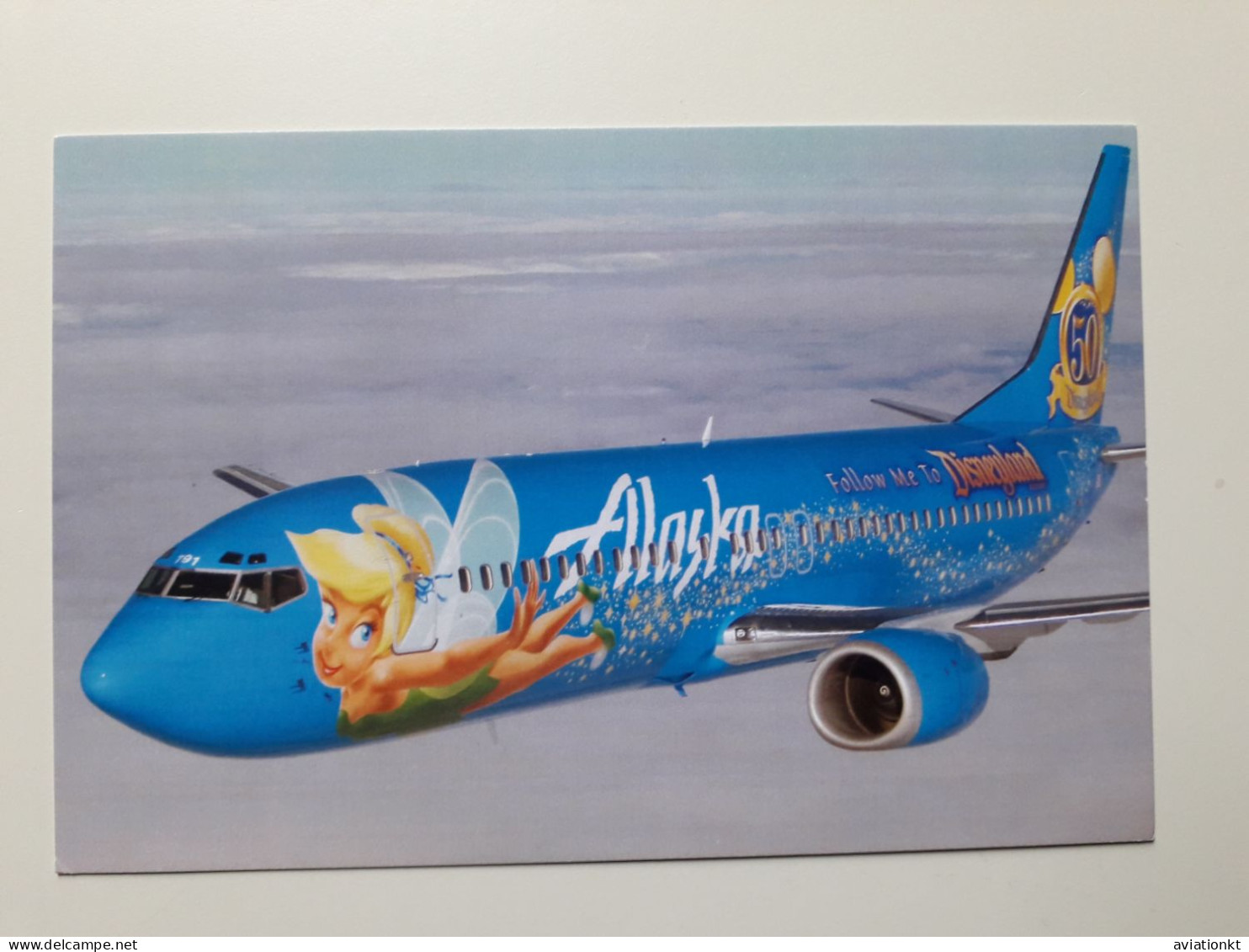 Alaska Airlines "Magic Of Disneyland" B 737 Airline Issued Card - 1946-....: Modern Tijdperk