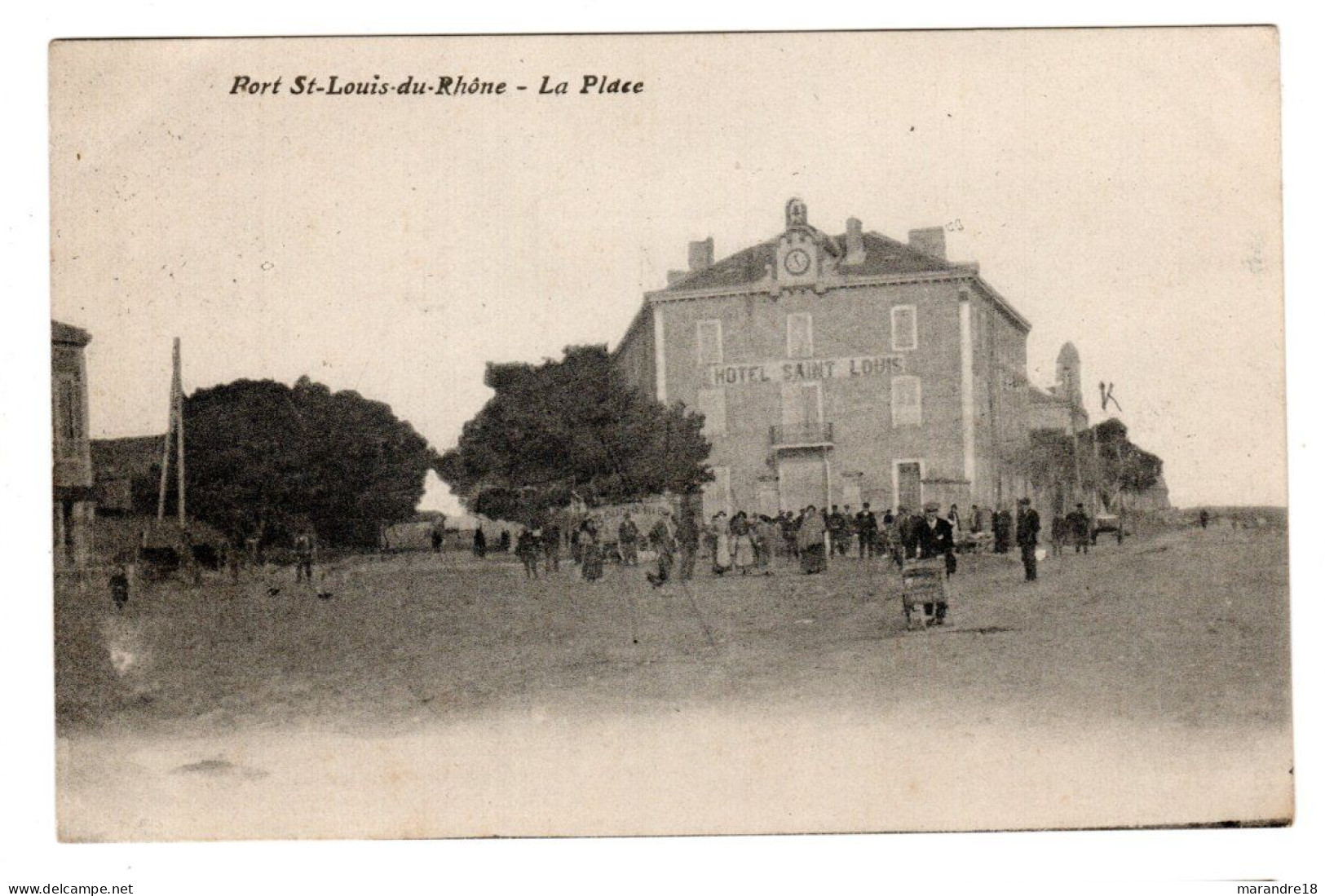 Port St Louis Du Rhone , La Place - Saint-Louis-du-Rhône