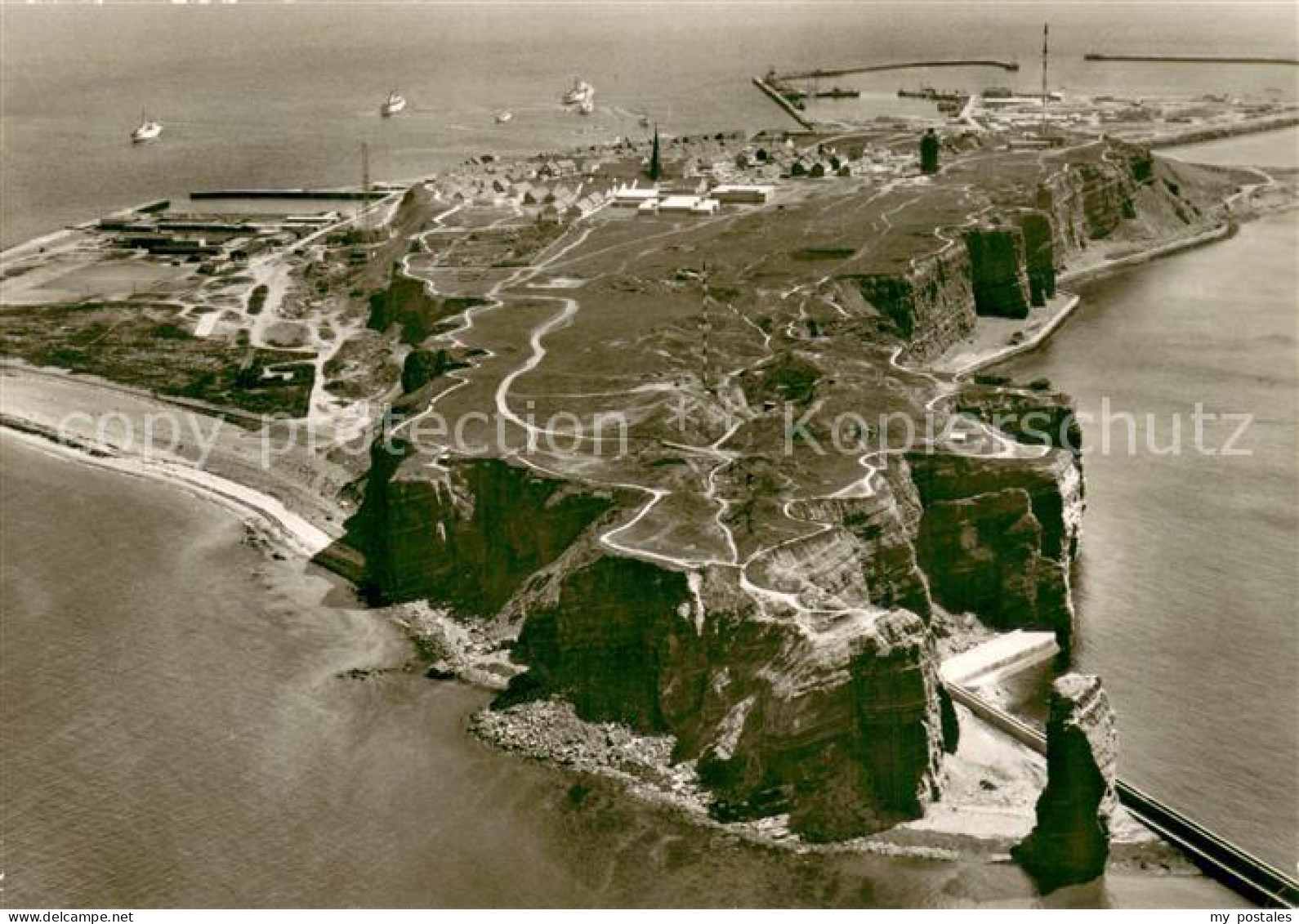 73752461 Helgoland Fliegeraufnahme Mit Nordspitze Und Lange Anna Helgoland - Helgoland