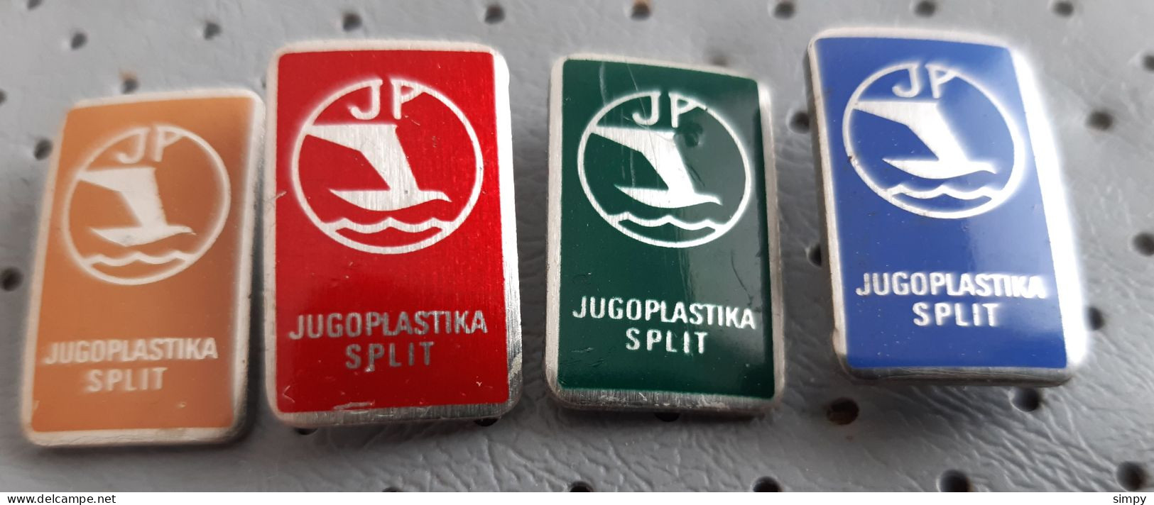 Jugoplastika  Split  Croatia Ex Yugoslavia Pins - Trademarks