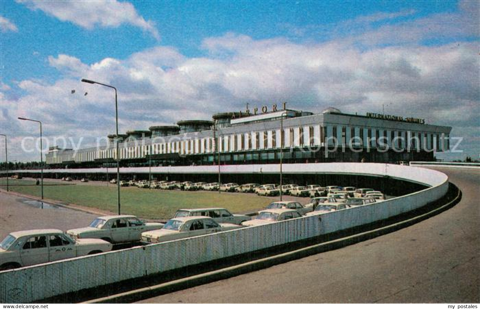 73752389 Leningrad St Petersburg The Pulkovo Airport 1973 Leningrad St Petersbur - Russland