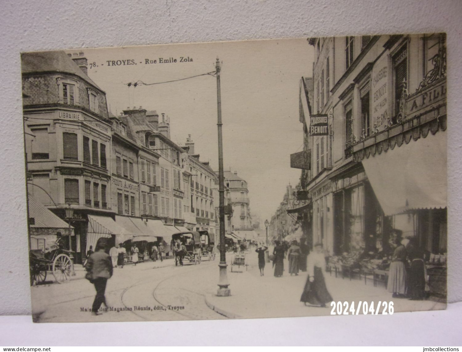 TROYES (Aube) RUE EMILE ZOLA MAGASINS VERSO COUREUR N°78 - Troyes