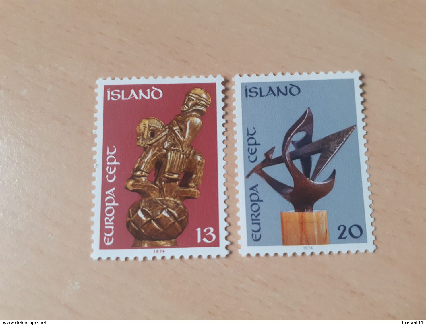 TIMBRES   ISLANDE   ANNEE   1974    N  442 / 443   COTE  2,00  EUROS   NEUFS   LUXE** - Neufs