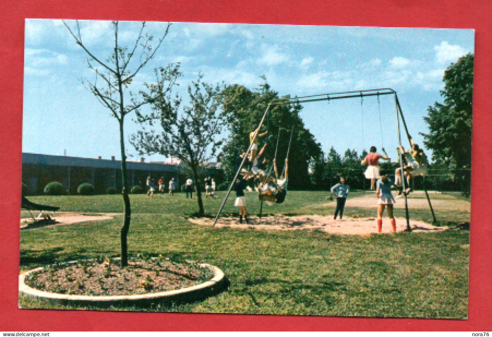 CP Hardinghen (62) Institution St-Dominique Carte Couleur Jeux D'enfants Portique,balançoires - Sonstige & Ohne Zuordnung