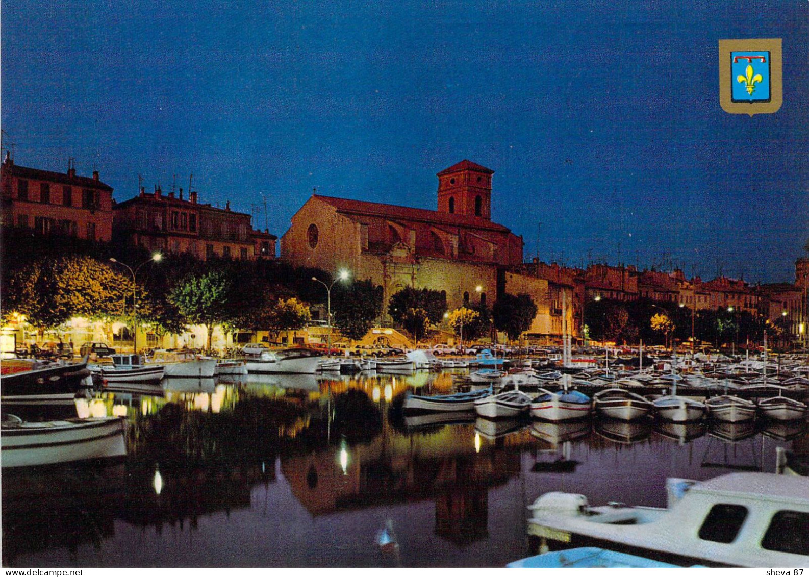 13 - La Ciotat - Jeux De Lumière Dans Les Eaux Du Port - La Ciotat