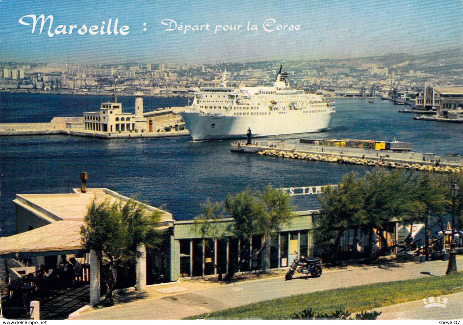 13 - Marseille - L'entrée Du Port Vue Du Pharo - Le Paquebot "L'Esterel" - Unclassified