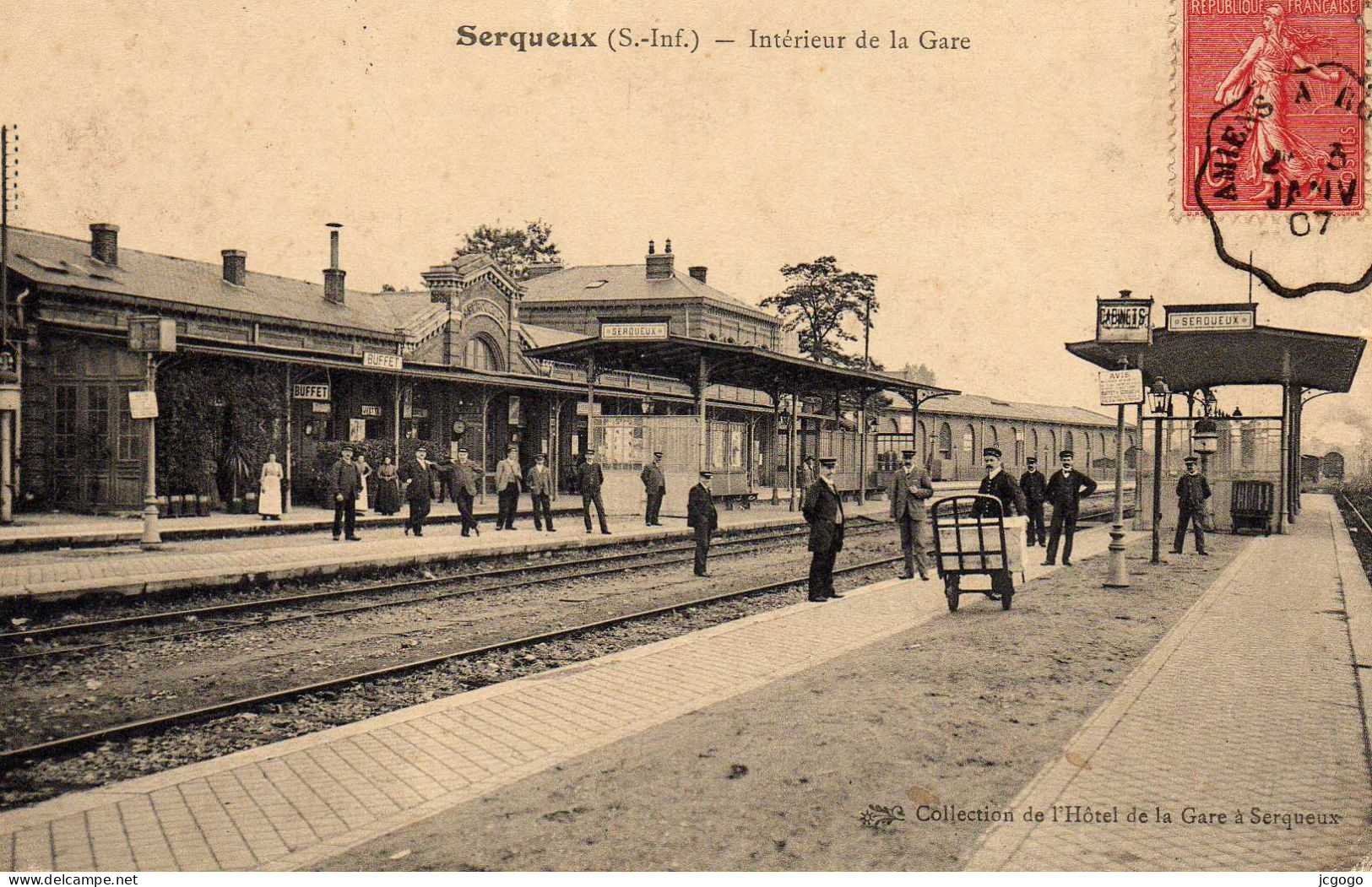 SERQUEUX  Intérieur De La Gare - Andere & Zonder Classificatie