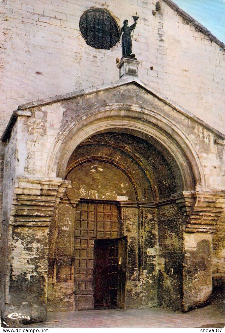 13 - Barbentane - La Porte De L'église - Andere & Zonder Classificatie