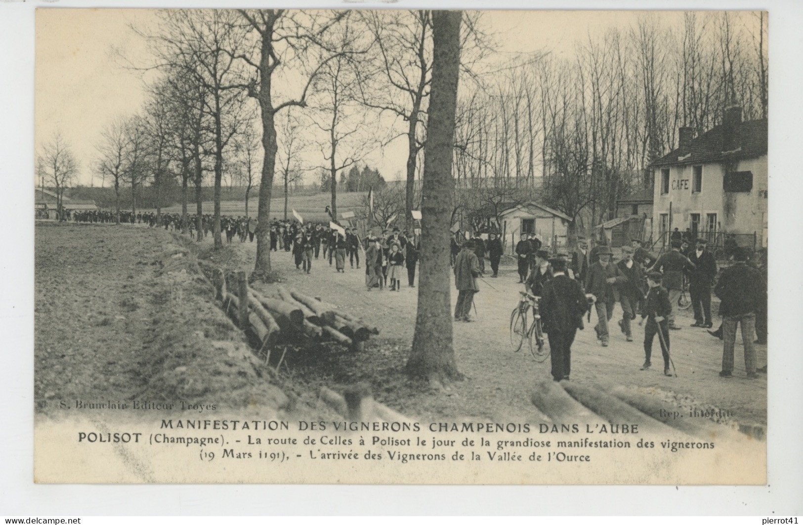 MANIFESTATION DES VIGNERONS CHAMPENOIS A POLISOT , Près BAR SUR SEINE - 19 Mars 1911- Arrivée Des Vignerons De La Vallée - Bar-sur-Seine