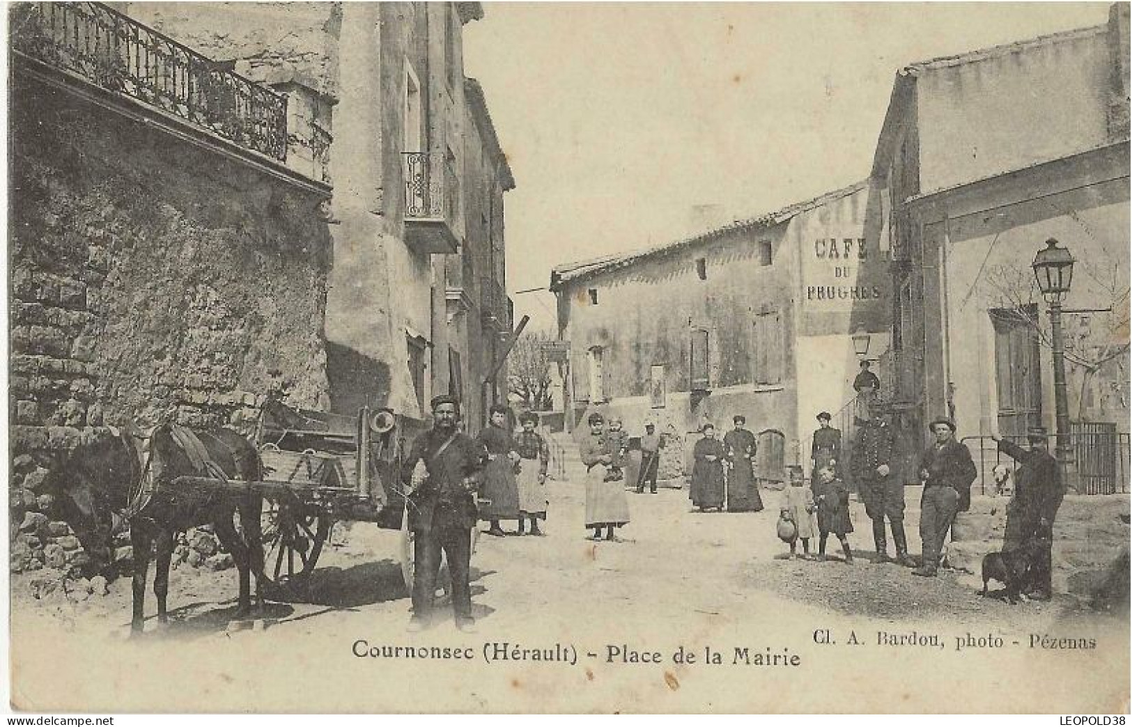 COURNONSEC Place De La Mairie - Otros & Sin Clasificación