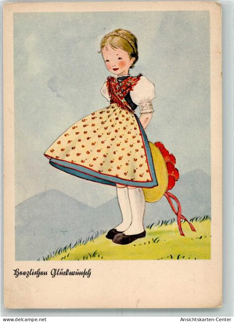 39748305 - Kind Tracht - Ausstellungen