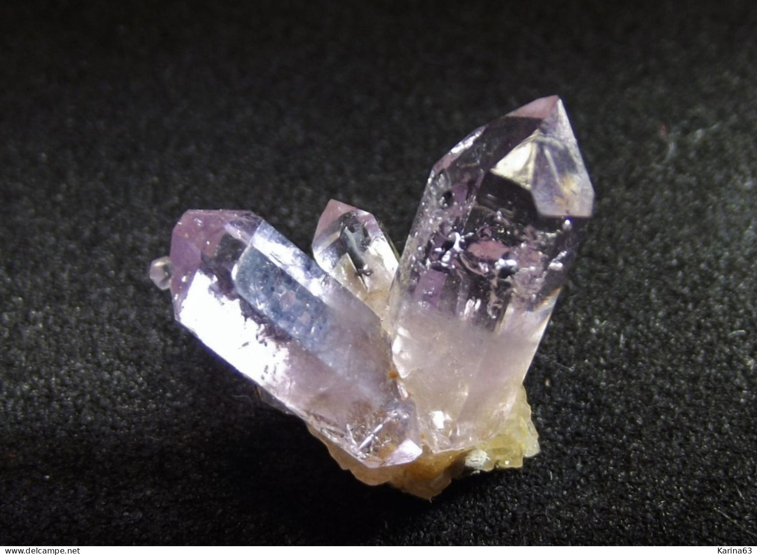 Quartz Var. Amethyst Floater  (1.5  X 1 X 1 Cm ) - Capurru Quarry - Osilo - Sardegna - Italy - Minerales