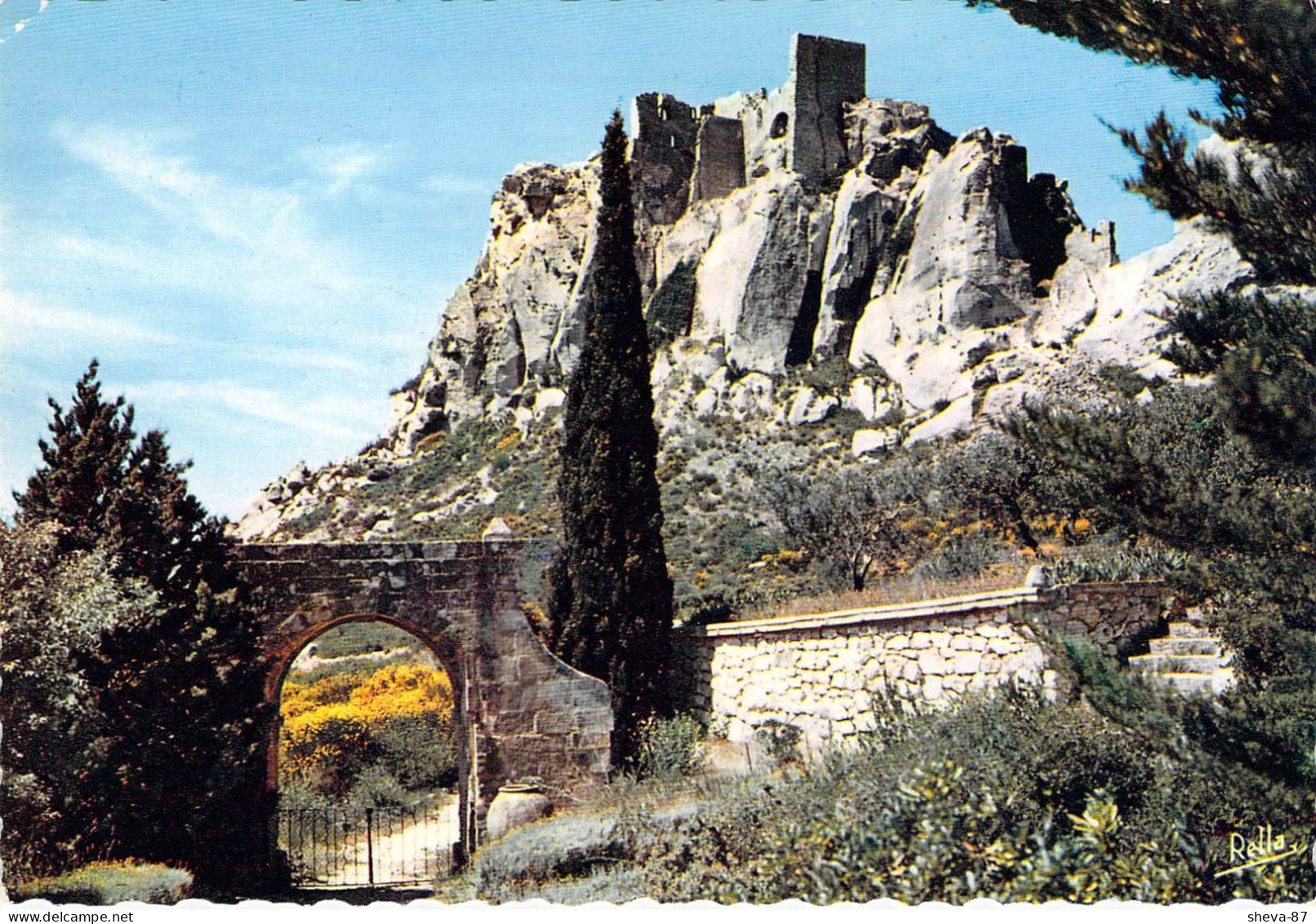 13 - Les Baux De Provence - Les Ruines Du Château Seigneurial - Les-Baux-de-Provence