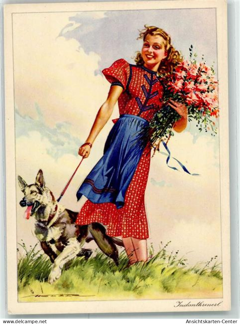39436205 - Schaeferhund Frau Tracht - Werbepostkarten