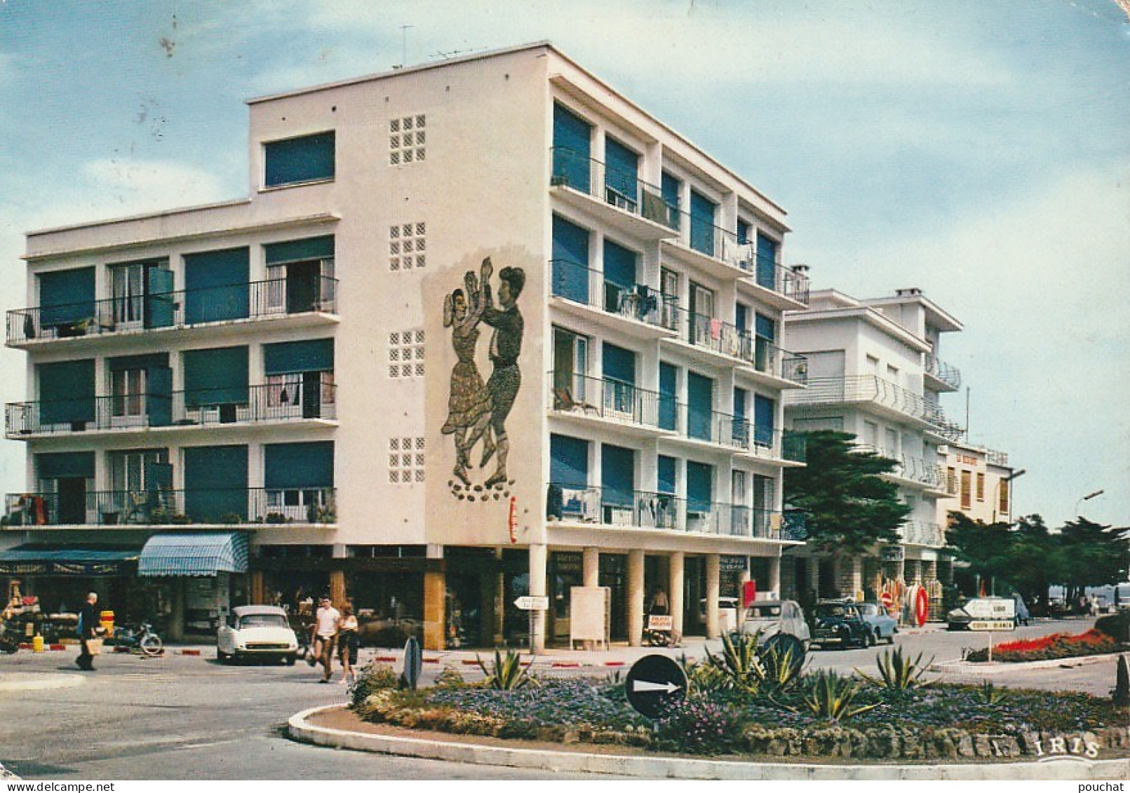 HO 16 - (66)ARGELES SUR MER - LE CARREFOUR DE LA PLAGE - CARTE COULEURS-  2 SCANS  - Argeles Sur Mer