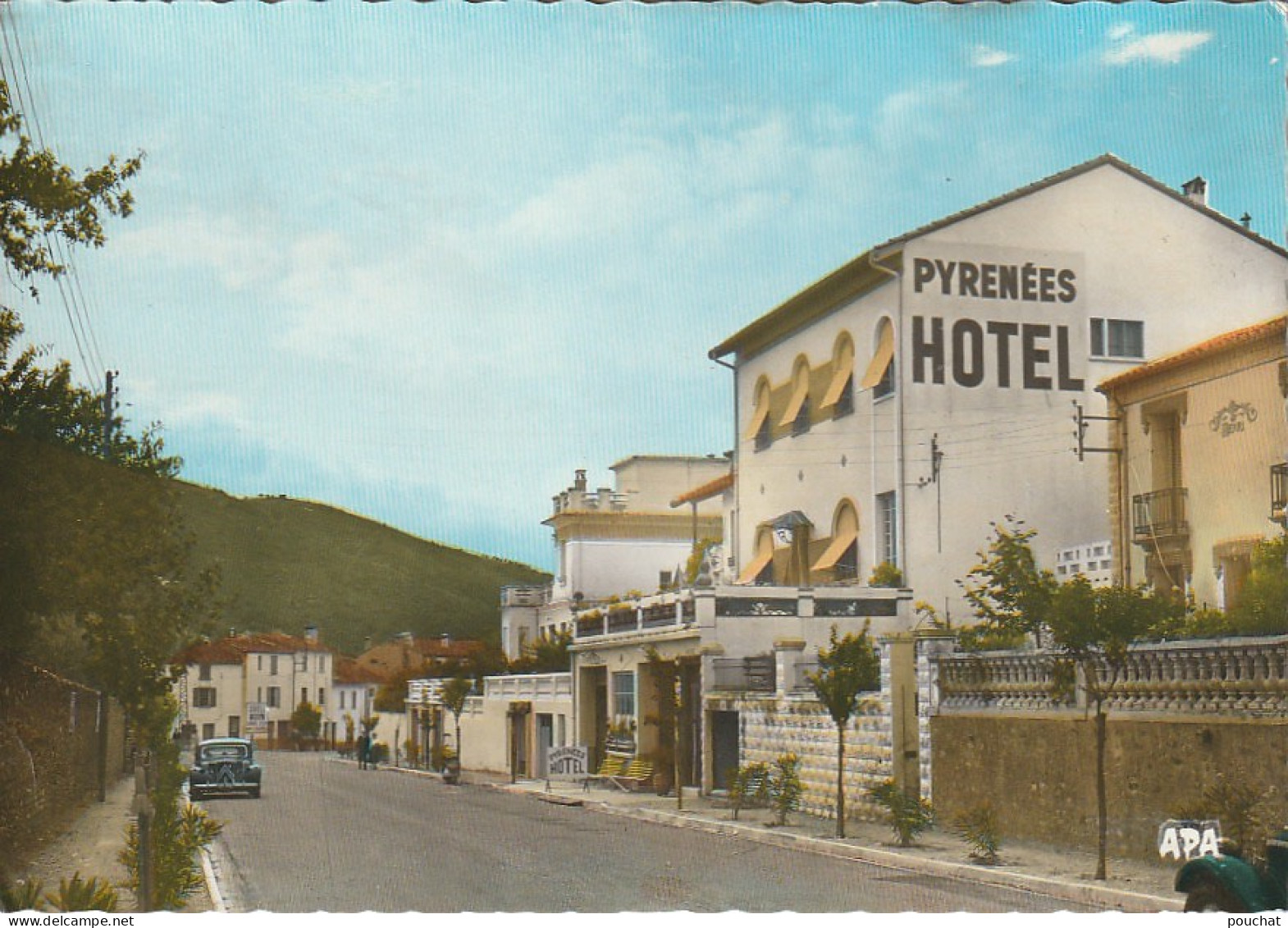 HO 18 - (66) LE BOULOU  - ROUTE D'ESPAGNE - HOTEL DES PYRENEES - CARTE COULEURS  - 2 SCANS  - Otros & Sin Clasificación