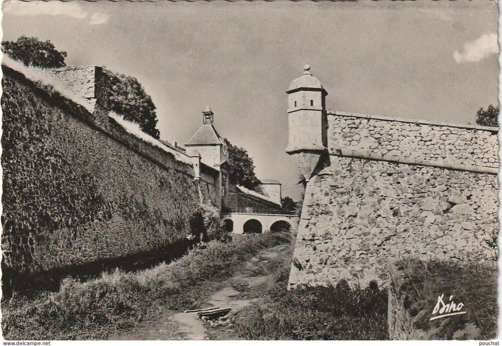 HO 19 - (66) MONT LOUIS -  FORTIFICATION DE VAUBAN ET ENTREE DE LA CITADELLE  -   2 SCANS - Otros & Sin Clasificación