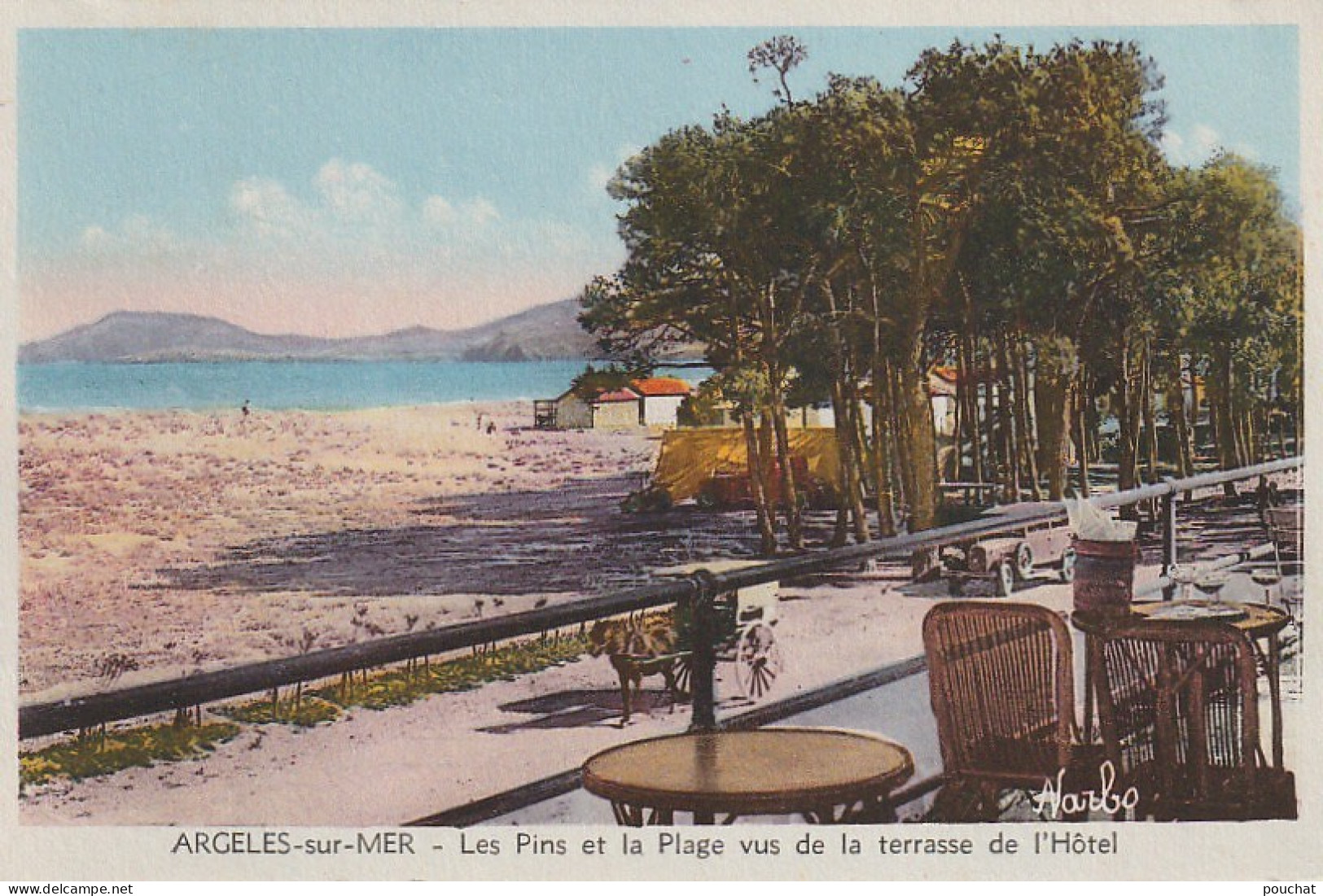 HO 20-(66) ARGELES SUR MER - PINS , PLAGE VUS DE LA TERRASSE DE L'HOTEL- AUTOMOBILE , CALECHE -CARTE COLORISEE -2 SCANS  - Argeles Sur Mer